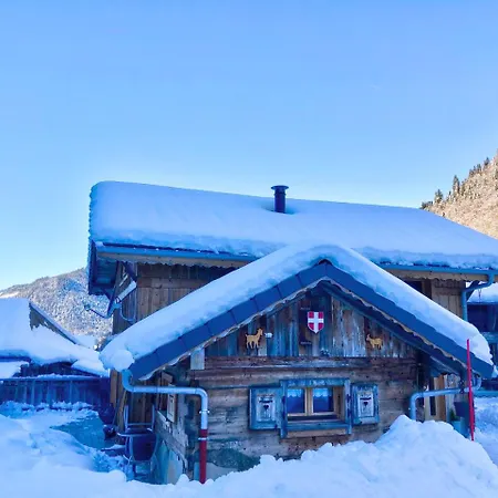 Chalet La R'mise C04 Holiday 3 Chalet