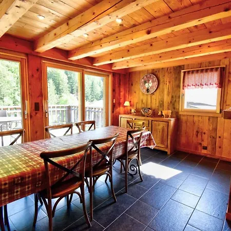 Chalet La R'mise C04 Holiday 3 Montriond
